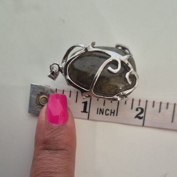 Labradorite Pendant Necklace in Silver Setting 18K GP - Picture 7 of 16